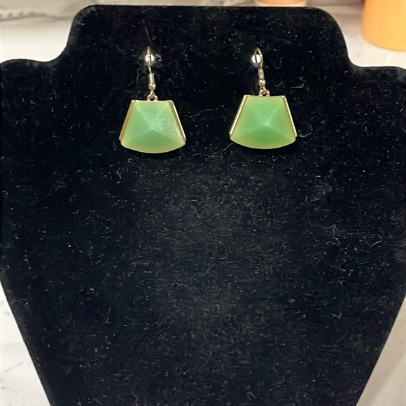 Mint Green Geometric Earrings - Picture 1 of 3